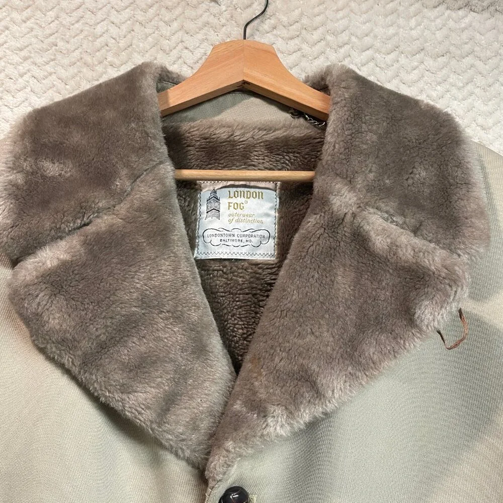 Vintage Mens London Fog Tan Trench Coat Faux Fur Collar Size 42 Reg‎